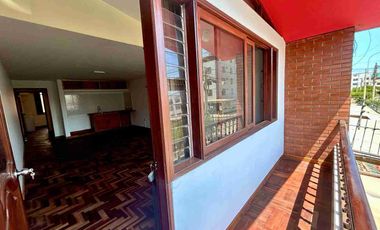 Alquila en Surco – 3 dormitorios, balcón por S/ 2,500