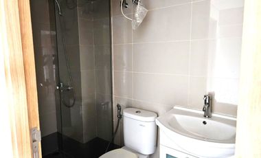 Apt kebon jeruk maqna residence 2 lantai loft design, akses tol dekat, akses jalan bebas banjir murah banget