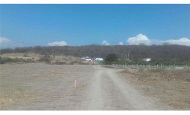 Venta de Terreno en la Vía Manta-Rocafuerte