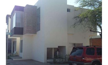 Venta de Casa en Sur de Manta