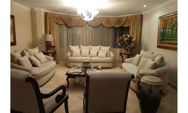 Venta de Casa en Zona Sur Manta
