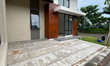 Disewa Rumah Posisi Sudut 2 Menit ke Bandara & 1 Menit Jalan Tol