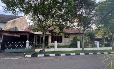 Rumah Lama di Tanjungsari asri Antapani dekat arcamanik Bandung