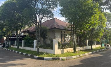 Rumah Lama di Tanjungsari asri Antapani dekat arcamanik Bandung