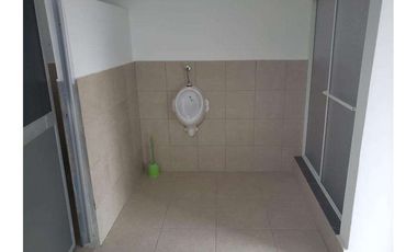 Terreno con Bodega en Venta Sector Montecristi
