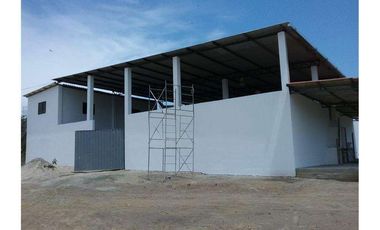 Terreno con Bodega en Venta Sector Montecristi