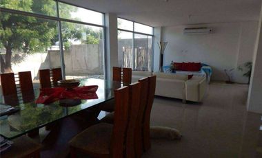 Venta de Casa en Urbanización Zona Sur de Manta