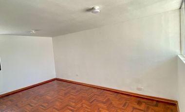🏡 𝗖𝗵𝗮𝗹𝗲𝘁 𝗗𝘂́𝗽𝗹𝗲𝘅 𝘁𝗶𝗽𝗼 𝗰𝗮𝘀𝗮 𝗲𝗻 𝗠𝗶𝗿𝗼𝗻𝗲𝘀 – 𝗔𝗺𝗽𝗹𝗶𝗼 𝘆 𝗯𝗶𝗲𝗻 𝘂𝗯𝗶𝗰𝗮𝗱𝗼