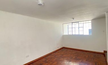 🏡 𝗖𝗵𝗮𝗹𝗲𝘁 𝗗𝘂́𝗽𝗹𝗲𝘅 𝘁𝗶𝗽𝗼 𝗰𝗮𝘀𝗮 𝗲𝗻 𝗠𝗶𝗿𝗼𝗻𝗲𝘀 – 𝗔𝗺𝗽𝗹𝗶𝗼 𝘆 𝗯𝗶𝗲𝗻 𝘂𝗯𝗶𝗰𝗮𝗱𝗼