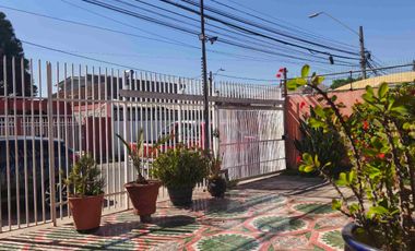 Casa en Calle Luis Torterolo, Quilicura.
