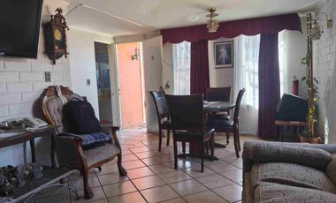 Casa en Calle Luis Torterolo, Quilicura.