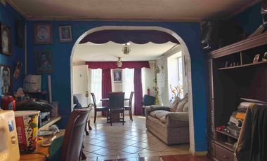 Casa en Calle Luis Torterolo, Quilicura.