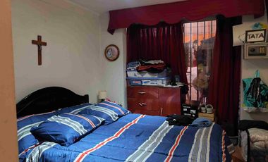 Casa en Calle Luis Torterolo, Quilicura.