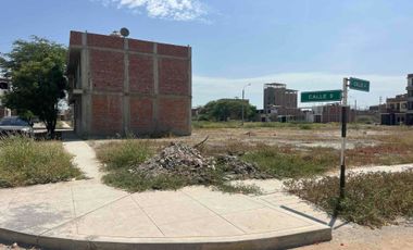 Terreno en esquina Frente a parque Las Casuarinas V etapa 137 m2