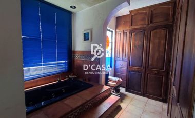 SE VENDE CASA EN ÁLAMOS
