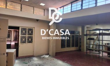 SE VENDE CASA EN AVENIDA LÁZARO CÁRDENAS, LAS FLORES