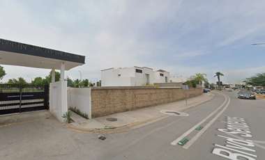 ¡Gran Inversión! Casa Exclusiva en FRACCIONAMIENTO SENDEROS  – ¡No la Dejes Pasar!
