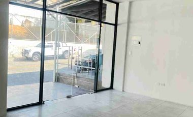 Local comercial de Alquiler en Ceibos Norte - Palermo 2