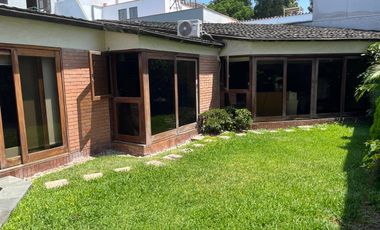 Aurora, Vta. de Casa, 336 m2, cerca a Parque y Colegios