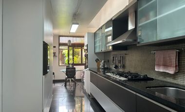 Aurora, Vta. de Casa, 336 m2, cerca a Parque y Colegios