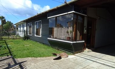 Manuel Montt, Casa de 348 MT2 $ 225.000----.