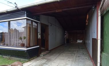 Manuel Montt, Casa de 348 MT2 $ 225.000----.