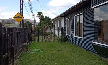Manuel Montt, Casa de 348 MT2 $ 225.000----.