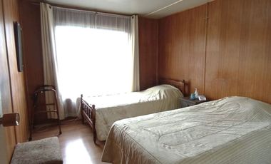 Manuel Montt, Casa de 348 MT2 $ 225.000----.