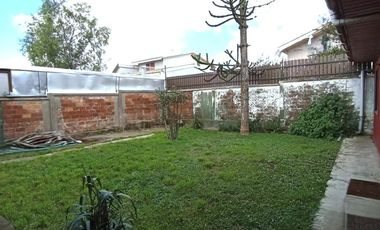 Manuel Montt, Casa de 348 MT2 $ 225.000----.