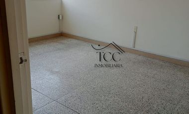 SE RENTA CASA DE 3 RECAMARAS EN PRIVADA EN TOLUCA