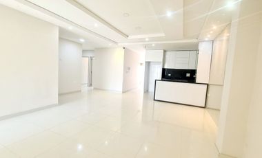 ¡Apartamento en Primer Piso con Amplios Espacios y Comodidades!
