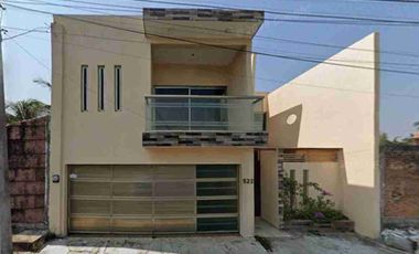 SE VENDE CASA DE 4 HABITACIONES EN GRACIANO SÁNCHEZ BOCA DEL RIO VERACRUZ,LISTA PARA ENTREGAR.
