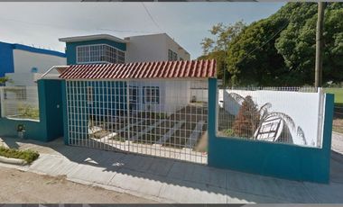 VENTA DE CASA EN COLIMA