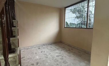 CASA en RENTA Chapultepec MORELIA