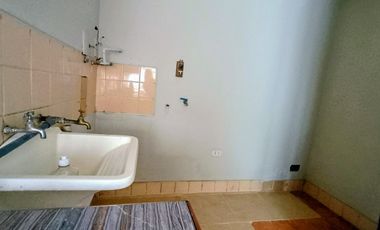 ¡Gran oportunidad de inversión!   Departamento amplio y bien distribuido