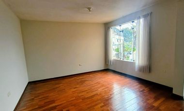 ¡Gran oportunidad de inversión!   Departamento amplio y bien distribuido