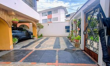 ¡Gran oportunidad de inversión!   Departamento amplio y bien distribuido