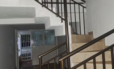 SE ARRIENDA APARTAMENTO BARRIO ANDALUCIA CALLE 18 # 27A-44