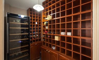 VENTA DE CASA 3 PISOS - CHORRILLO AV. ALAMEDA SUR