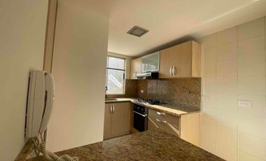 APARTAMENTO EN ARRIENDO LOMA DE LOS BERNAL MEDELLIN