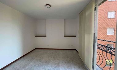 APARTAMENTO EN ARRIENDO LOMA DE LOS BERNAL MEDELLIN