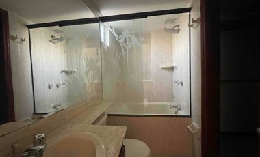 APARTAMENTO EN ARRIENDO LOMA DE LOS BERNAL MEDELLIN