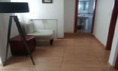 Casa Rentera con 5 Departamentos en Carcelén