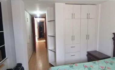 Casa Rentera con 5 Departamentos en Carcelén