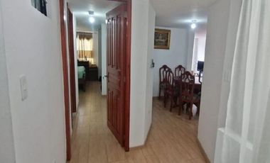 Casa Rentera con 5 Departamentos en Carcelén