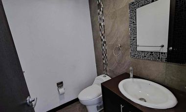 Casa en Venta en Mirasierra con Patio