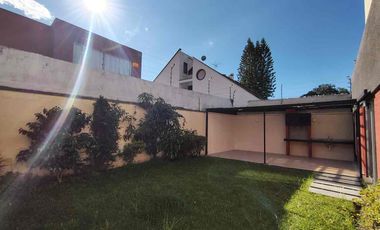 Casa en Venta en Mirasierra con Patio