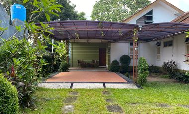 Dijual Murah Rumah dan Tanah Luas Lokasi Kalasan di Dekat Bandara Lama