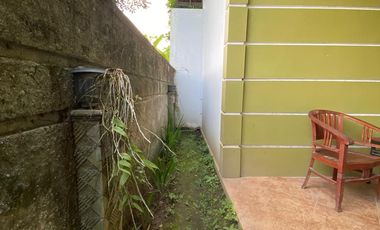 Dijual Murah Rumah dan Tanah Luas Lokasi Kalasan di Dekat Bandara Lama