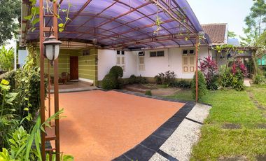 Dijual Murah Rumah dan Tanah Luas Lokasi Kalasan di Dekat Bandara Lama